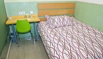 Home Inn Shanghai Shibei Industrial Park Changzhong Road Metro Station באושן מראה חיצוני תמונה